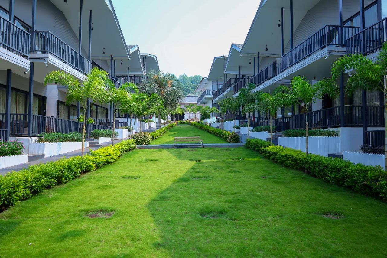 Oralia Resort Ashvem Beach Eksteriør billede